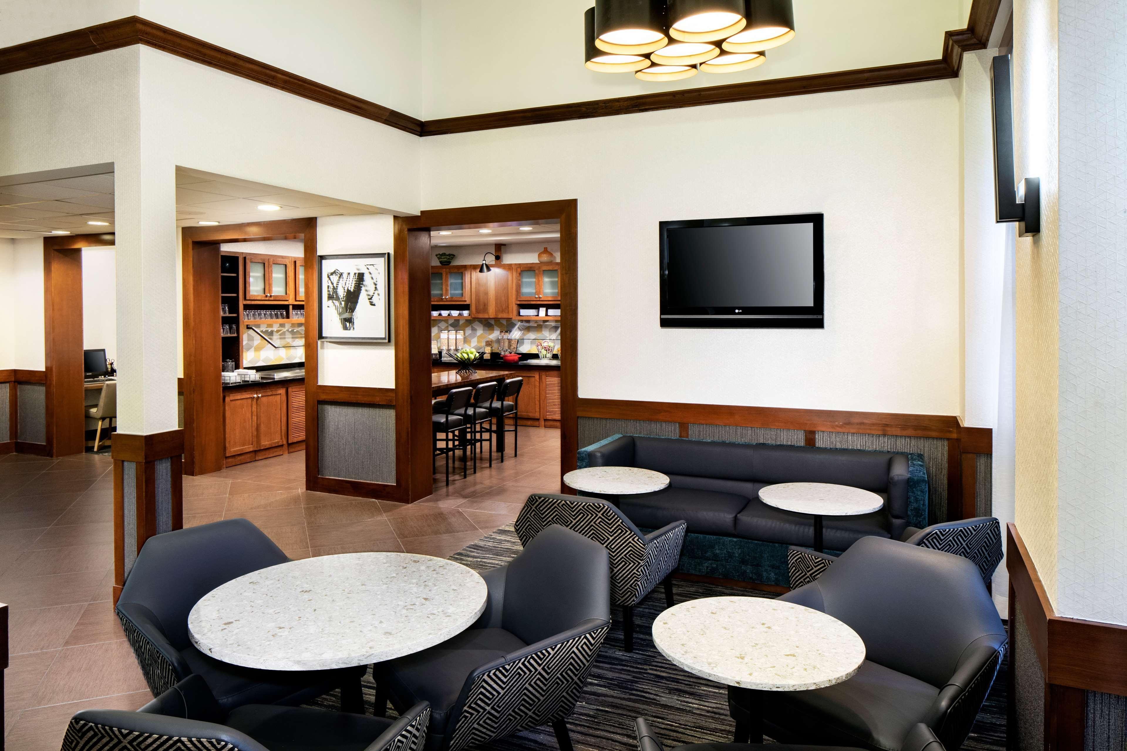 Hyatt Place Топика Экстерьер фото